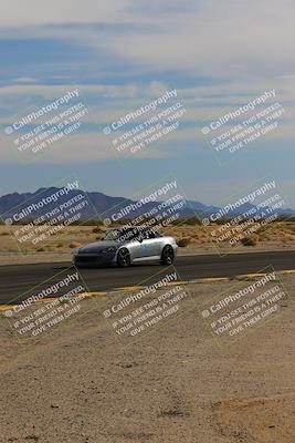 media/Jan-08-2023-SCCA SD (Sun) [[8f6a5b9391]]/Intermediate Group/Session 2 (Turn 15 Inside)/